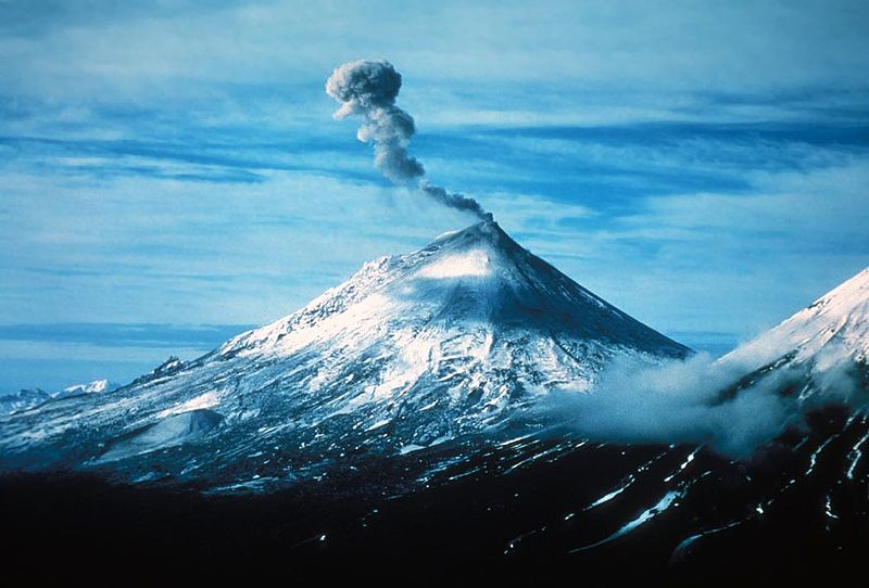 Извержения вулканов: Вулкан Павлова