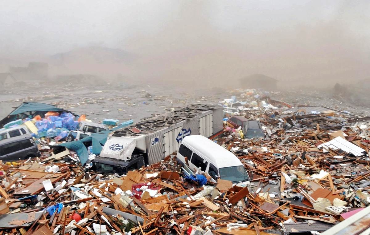 Цунами в Японии - «великое землетрясение Восточной Японии»