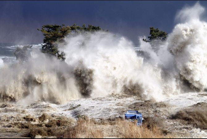 Самые сильные цунами в истории - последствия