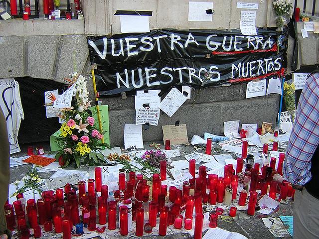Взрывы в Мадриде - война