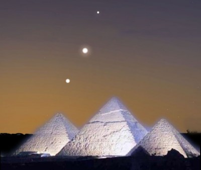 Египетские пирамиды и звезды