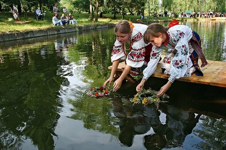 Языческие праздники в христианстве: день рождения