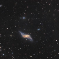 самые странные галактики NGC 660