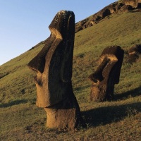 загадочные доисторические места Моаи, остров Пасхи