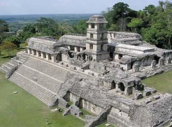 самые известные памятники древней цивилизации майя Паленке