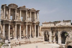 самые удивительные затерянные города Эфес