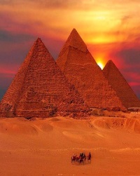 Тайны пирамид: сверхъестественная энергия или тяжёлый труд? 