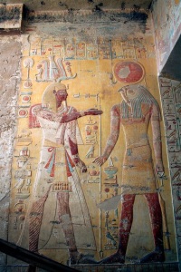 фрески в гробницах