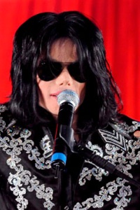 загадочные смерти знаменитостей Майкл Джексон