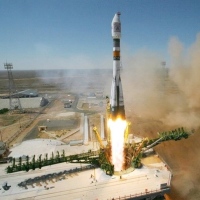 российские спутники в космосе
